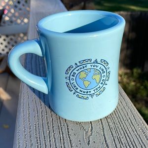 Life is Good Globe mug